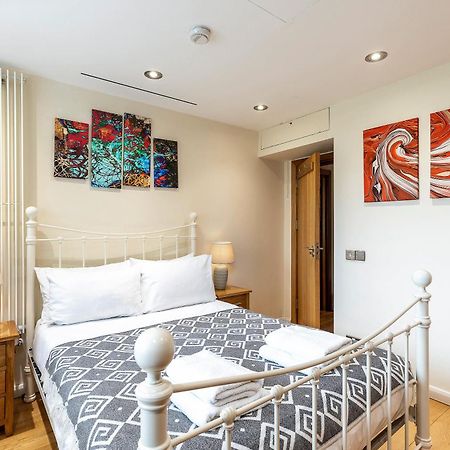 Tower Bridge 2Br Apartment For 6 With Terrace Лондон Екстериор снимка