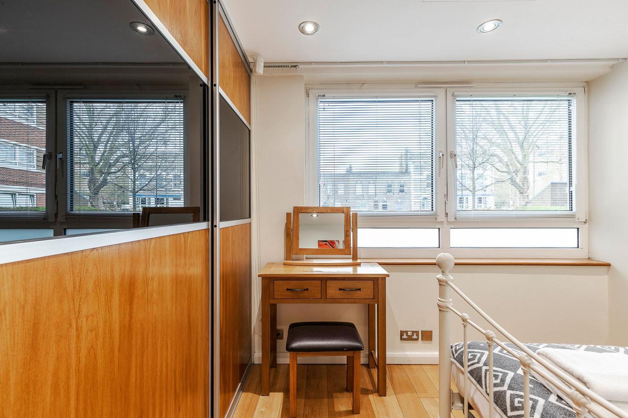 Tower Bridge 2Br Apartment For 6 With Terrace Лондон Екстериор снимка