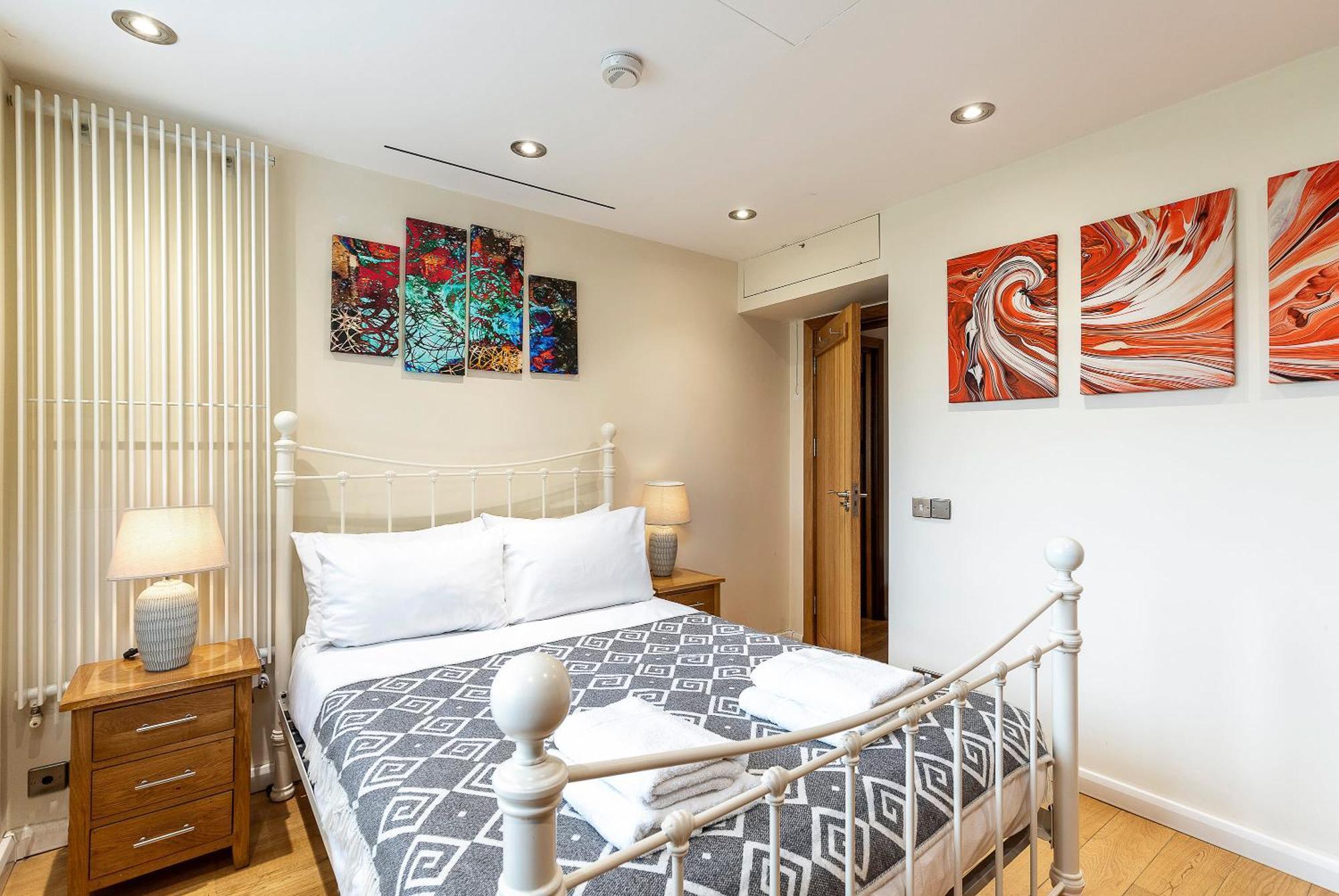 Tower Bridge 2Br Apartment For 6 With Terrace Лондон Екстериор снимка