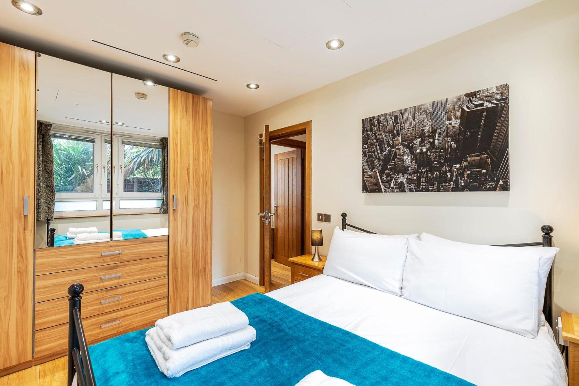 Tower Bridge 2Br Apartment For 6 With Terrace Лондон Екстериор снимка